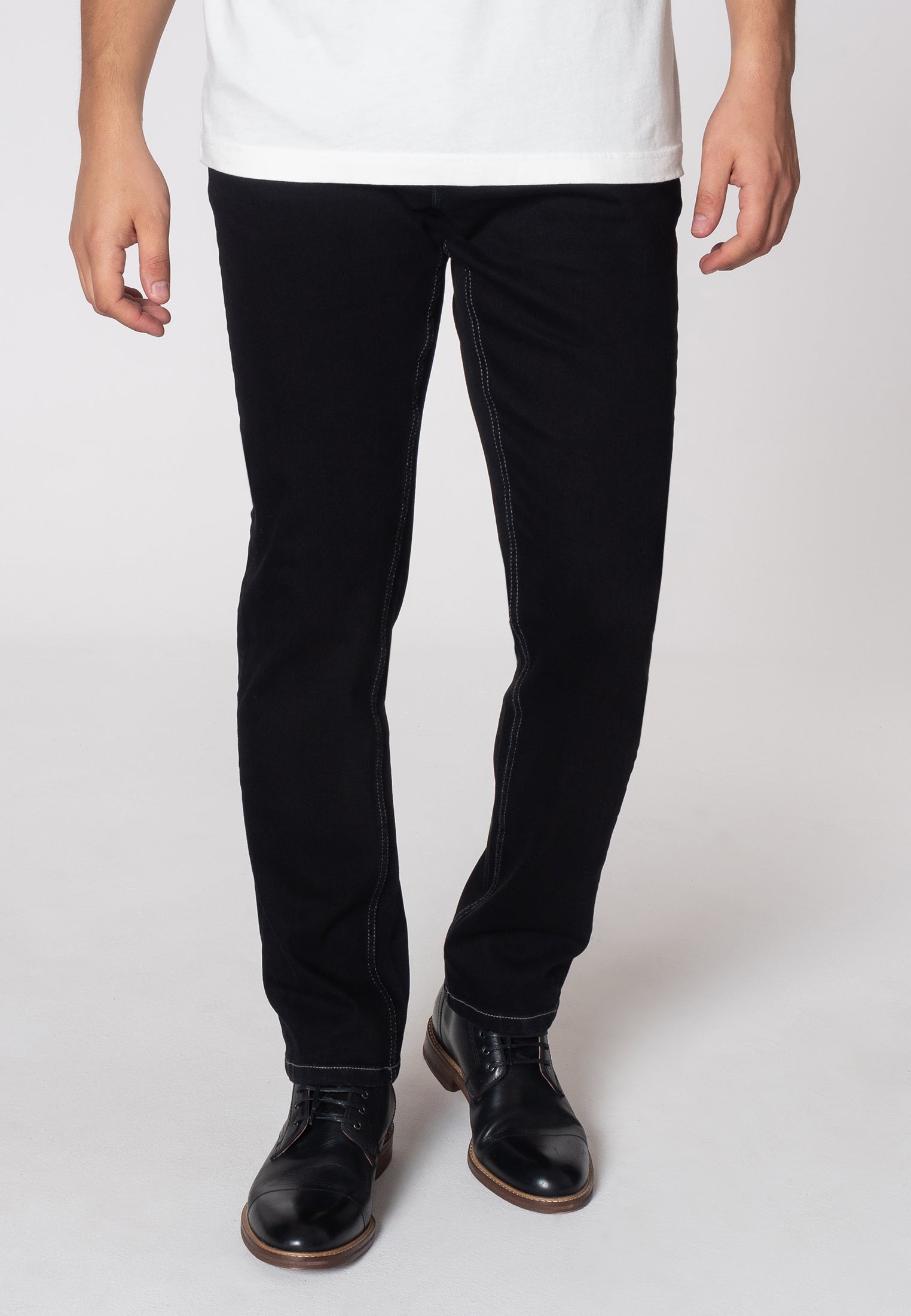 colour_Black|Ashville Denim Jeans - Merc London