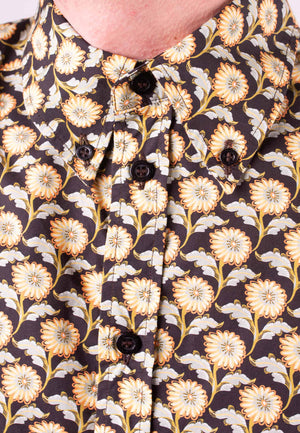 colour_Black|Liberty Fabric Floral Print Shirt Broadwick Black Detail
